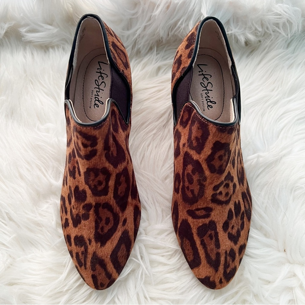 NWOB Lifestride Slip-On Leopard Microsuede Booties in Gilmore Leopard